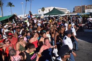 Bista fotografico y drone video di parada grandi y resultado di Carnaval