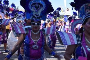 Bista fotografico y drone video di parada grandi y resultado di Carnaval