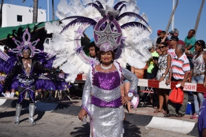 Bista fotografico y drone video di parada grandi y resultado di Carnaval