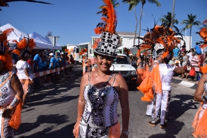 Bista fotografico y drone video di parada grandi y resultado di Carnaval