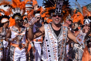Bista fotografico y drone video di parada grandi y resultado di Carnaval