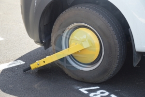 Aruparking: A duna orden pa elimina klem di auto mesora