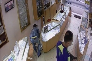 Groot onderzoek gestart naar overval Kevin Jewelers