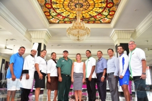 RIU Hotels viert tienjarig bestaan op Aruba