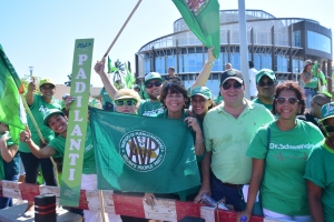 Partido AVP a entrega nan lista 3 or y mey di atardi