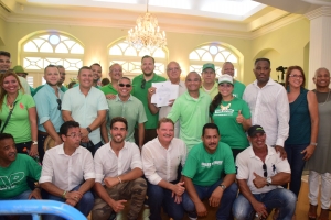 Partido AVP a entrega nan lista 3 or y mey di atardi
