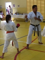 Seminario Explosion Karate di Karate Do Shotokai pa varios scol