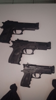 Mucha di 9 y 13 aña deteni cu arma falso y intento di robo 