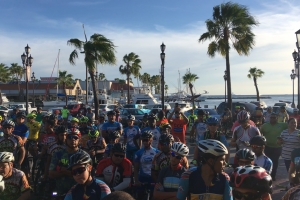 Ciclistanan disgusta a entrega manifiesto na gobierno