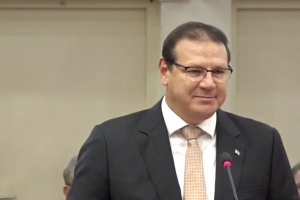 Discurso apertura aña parlamentario basa riba desaroyo sostenibel