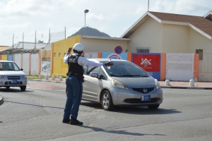 Partido AVP a tene su parada di auto rond di Aruba 