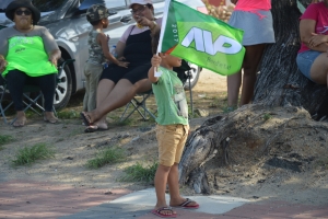 Partido AVP a tene su parada di auto rond di Aruba 