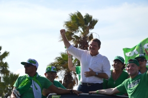 Partido AVP a tene su parada di auto rond di Aruba 