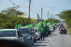 Partido AVP a tene su parada di auto rond di Aruba 