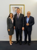Gobernador Boekhoudt a sigui cu reunionnan consultativo