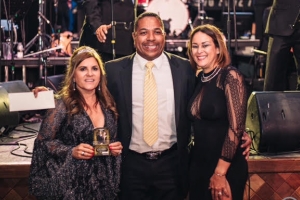 Kiwanis Club of Aruba a tene su wine gala ‘The Great Gatsby’