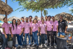 Studiantenan EPB San Nicolas y Hato a bishita Amsterdam Manor Beach Resort