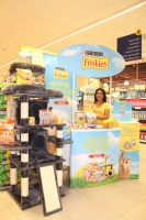 Friskies ta regala bo un aña gratis di cuminda pa bo pushi