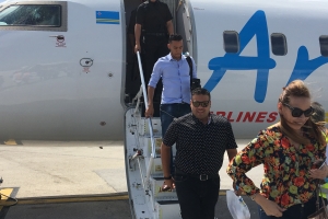 Aruba Airlines a efectua buelo ‘inaugural’ pa Corsou oficialmente