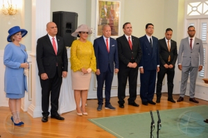Aruba's first ever female Prime Minister and rest of cabinet sworn in