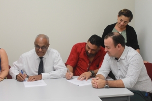 Hospital, SABA y Wit Gele Kruis ta firma protocol di cooperacion