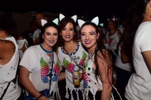 Bista fotografico di e parada di flambeu di diasabra anochi