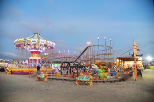 Interpark Coney Island ta contento di por ricibi grandi y chikito!