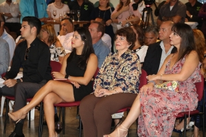 Rudy Croes a lansa su buki ‘E hombr’i pueblo' completo na papiamento