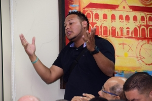 Hopi interes pa anochi di informacion pa introduci royalties pa artistanan