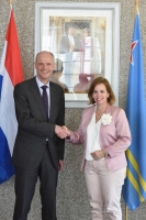 Minister di relacionnan exterior Stef Blok a reuni cu gobierno