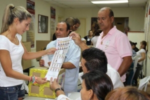 Lugo: 1132 Venezolano por vota na Aruba pa eleccion presidencial