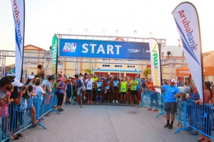Aruba 'riba pia durante e Aruba Bank Walk & Run 2018