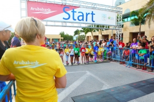 Hopi interes pa Olympic Day 2018 na Aruba Bank