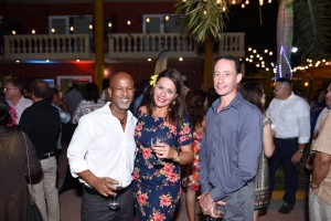  Cruz Cora Aruba su fundraising ‘Garden Party’ a resulta otro exito     