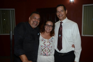 Conocido presentador di noticia Ruben Trapenberg a fayece 
