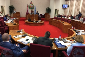 Reunion publico di Parlamento diahuebs riba Serlimar