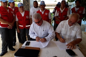 Cruz Cora Aruba y Hospice Atardi a firma acuerdo di cooperacion