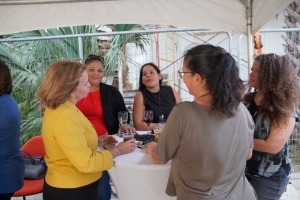 Gobierno di Aruba a celebra dia di prensa cu periodistanan local