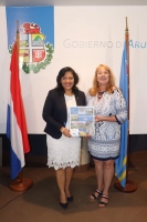 Minister di Cultura Ruiz- Maduro ta anuncia e manual di monumento