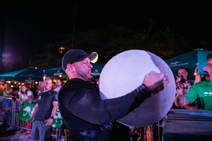 Jerry Geerman a gana competencia di ta e homber mas fuerte di Aruba  