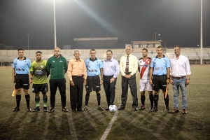 Minister Oduber a efectua e apertura di Campeonato di futbol Division Honor 
