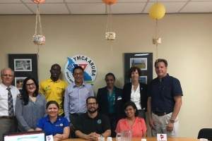 Rotary Club of Aruba a ricibi bishita di District Governor Dominique Vénéré