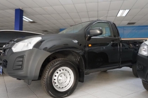 Instituto coreccional KIA a ricibi 8 auto extra pa haci nan trabou