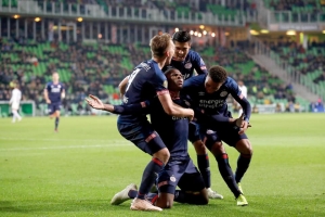 Arubiano Denzel Dumfries a hinca goal den wega contra Groningen