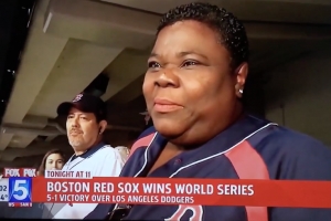 Mama di Xander Bogaerts for di Los Angeles:“ Emocion tabata halto” 