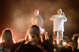 Jeon y J.Balvin a ‘Machica’ publico durante Island Takeover 2018