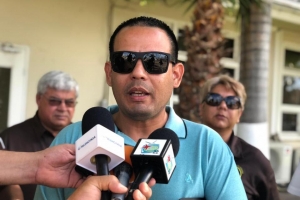 Sindicato a bay entrega carta pa reunion cu gobierno