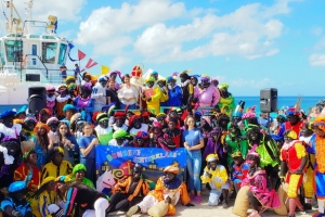 Aruba Bank: Muchanan entusiasma cu yegada di Sinterklaas y Zwarte Piet