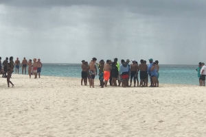 Accidente cu waverunner riba laman na Eagle Beach