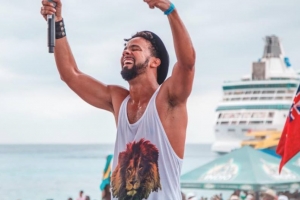 Banda Kes a cancela concierto na Aruba debi na malesa di cantante 